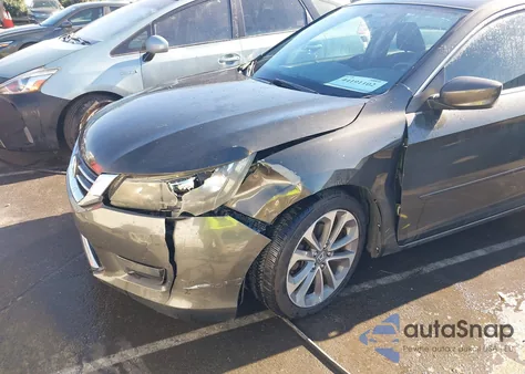 2014 Honda Accord Sport z USA, uszkodzony, nr VIN 1HGCR2F52EA064819